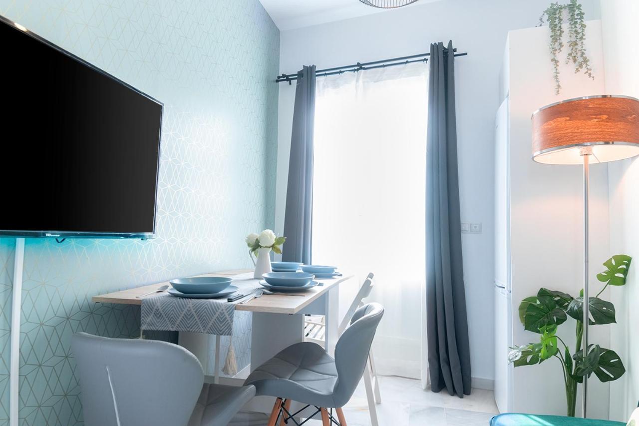 Downtown Apartment With Private Terrace & Jacuzzi Sevilla Dış mekan fotoğraf
