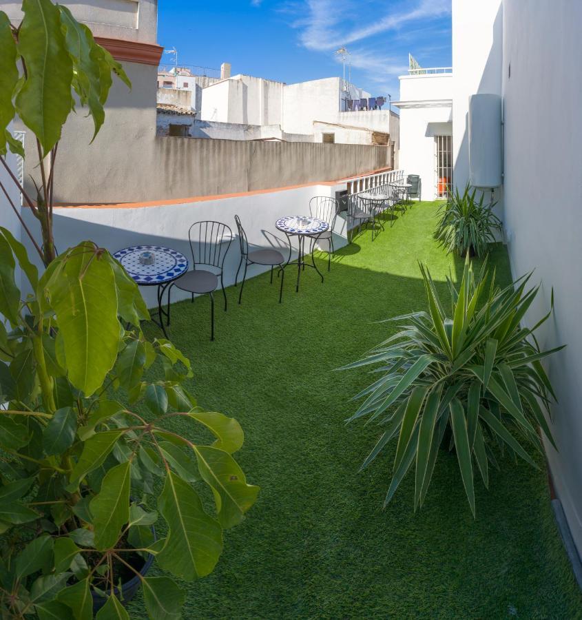 Downtown Apartment With Private Terrace & Jacuzzi Sevilla Dış mekan fotoğraf